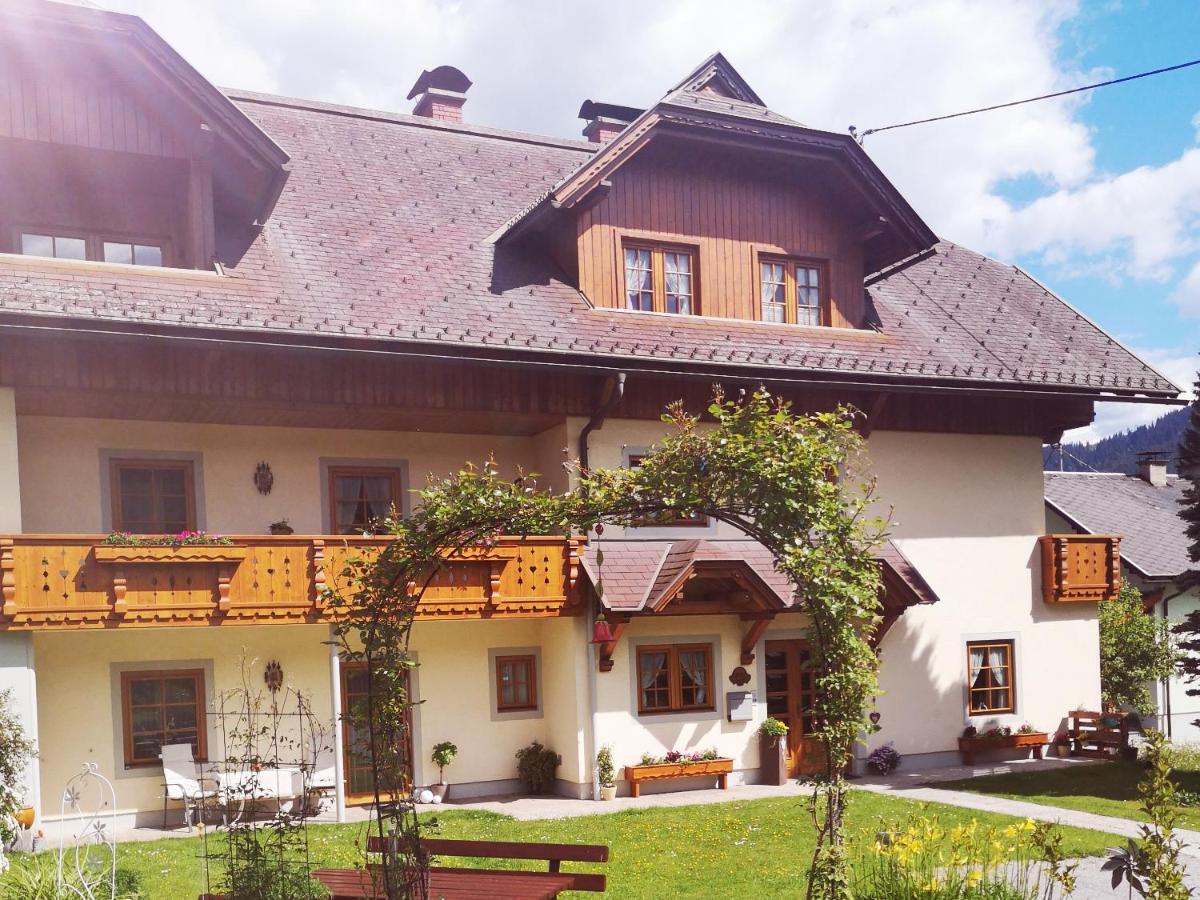 Apartment Gaestehaus Wastian Weissbriach Exterior photo